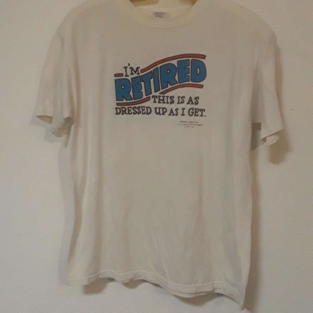*C8MNS -  RARE VTG. SHOEBOX GREETINGS/HALLMARK   I'M RETIRED SZ. XL T SHIRT